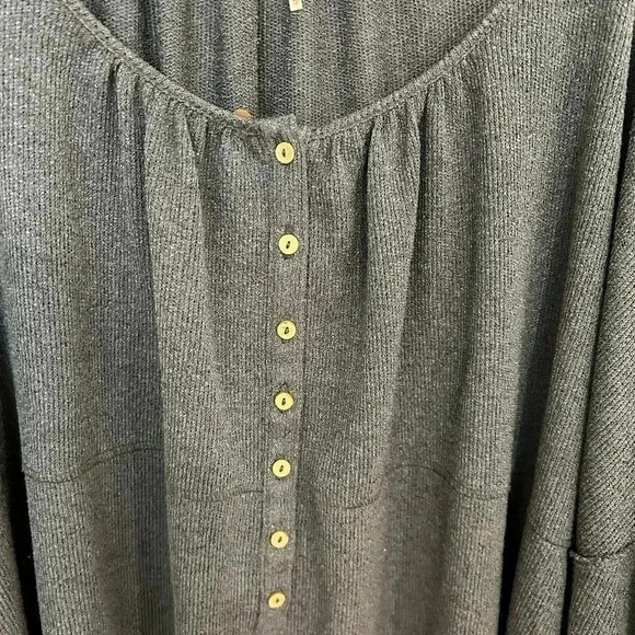 FREE PEOPLE boho Marla knit jersey button down Henley top XS - Picture 7 of 12